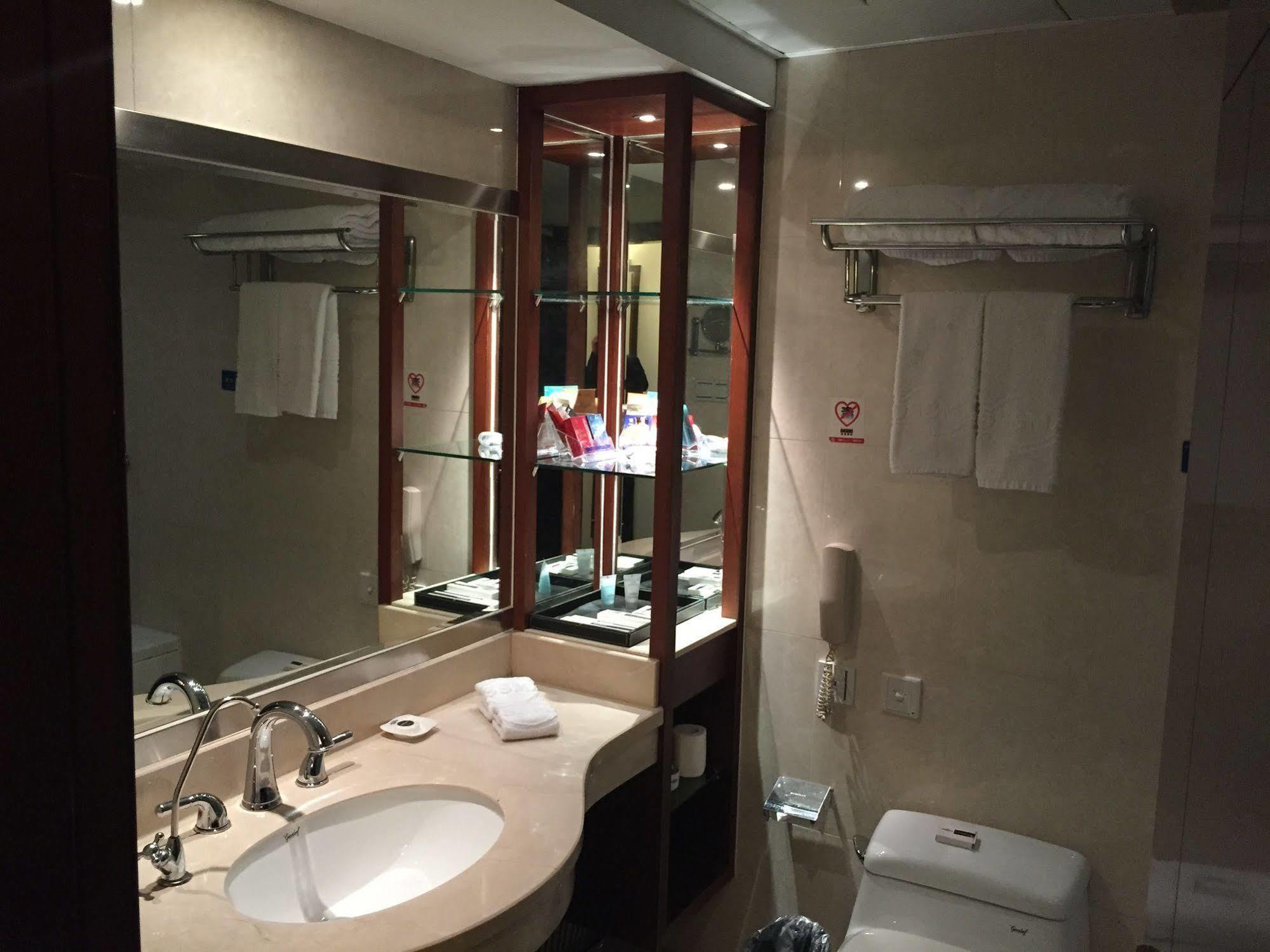 Bossman International Hotel Cixi Eksteriør bilde